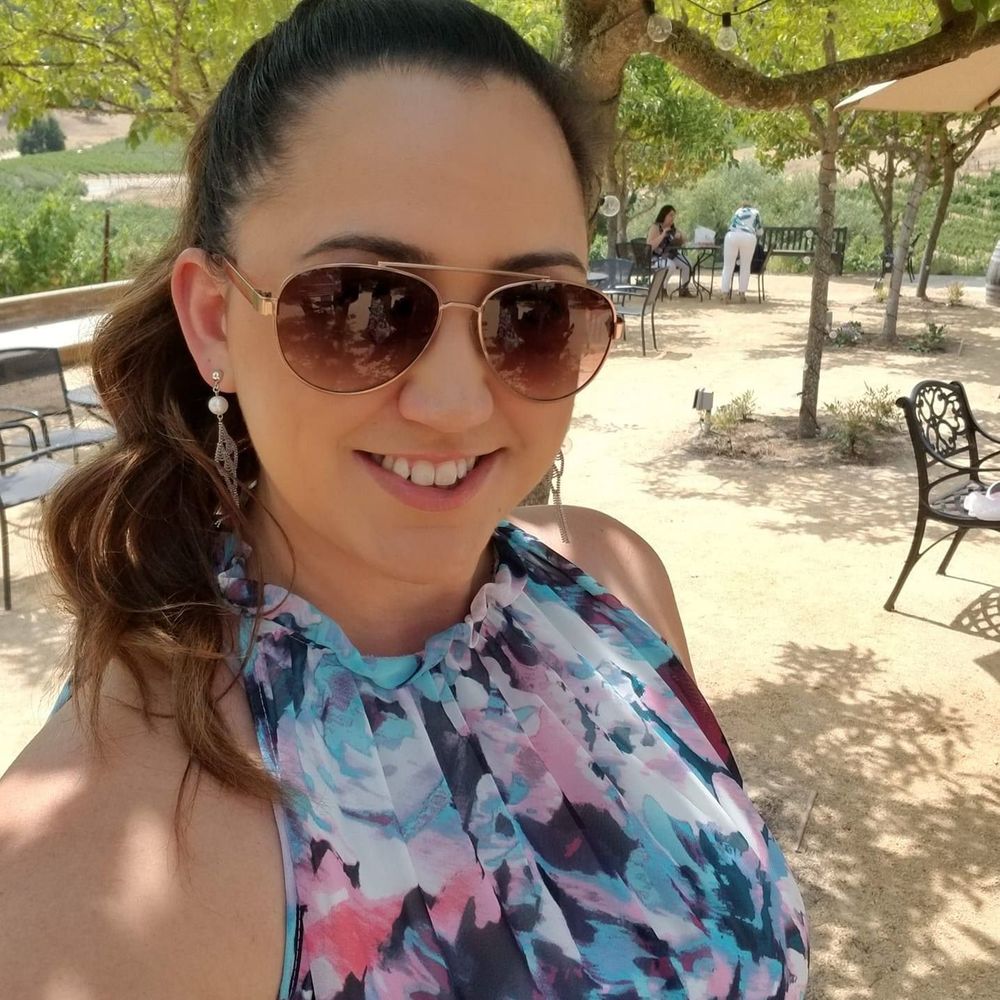 Meet your Posher, Noelani